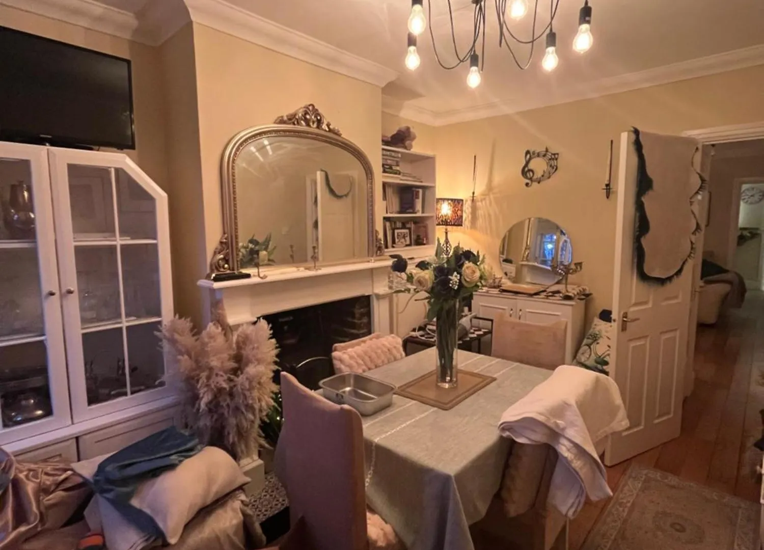 Cluaine Meala Cottage Isleworth